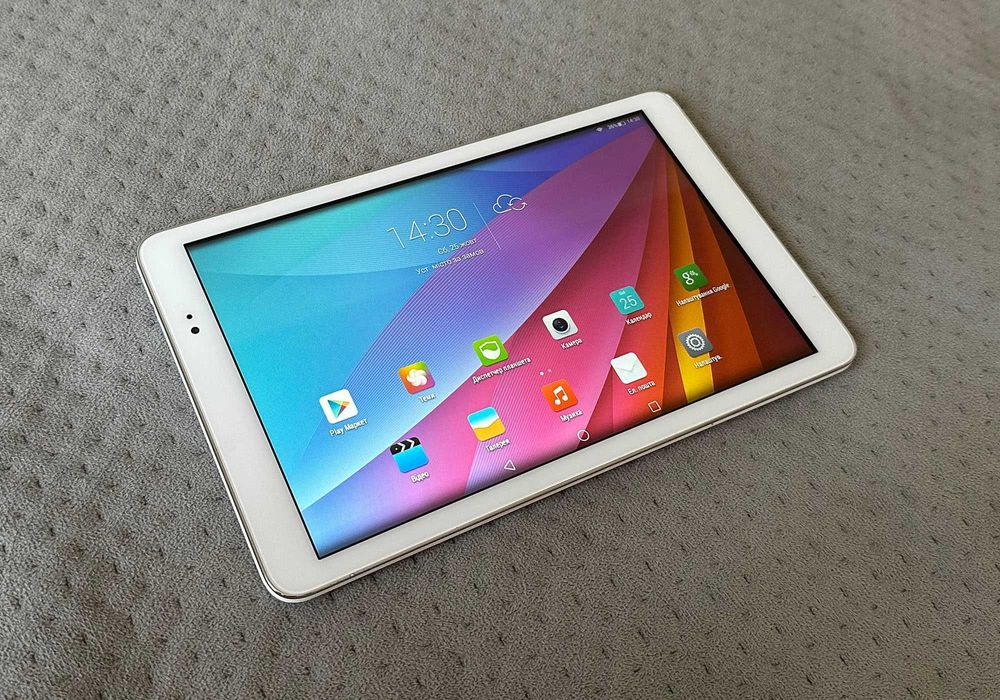 Планшет Huawei Mediapad T1 (10" IPS / 4 ядра / 1 ГБ ОЗУ / 16 ГБ ПЗУ)