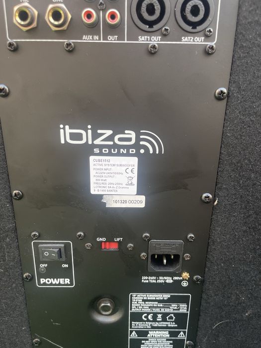 Sistema de som PA (Ibiza Sound CUBE1512)