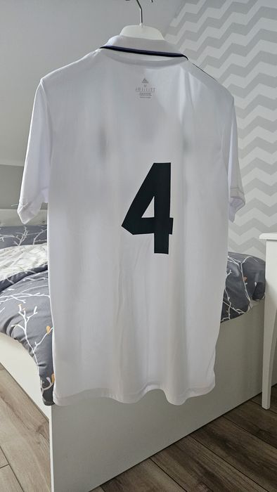 Bluzka sportowa adidas r. M Real Madryt