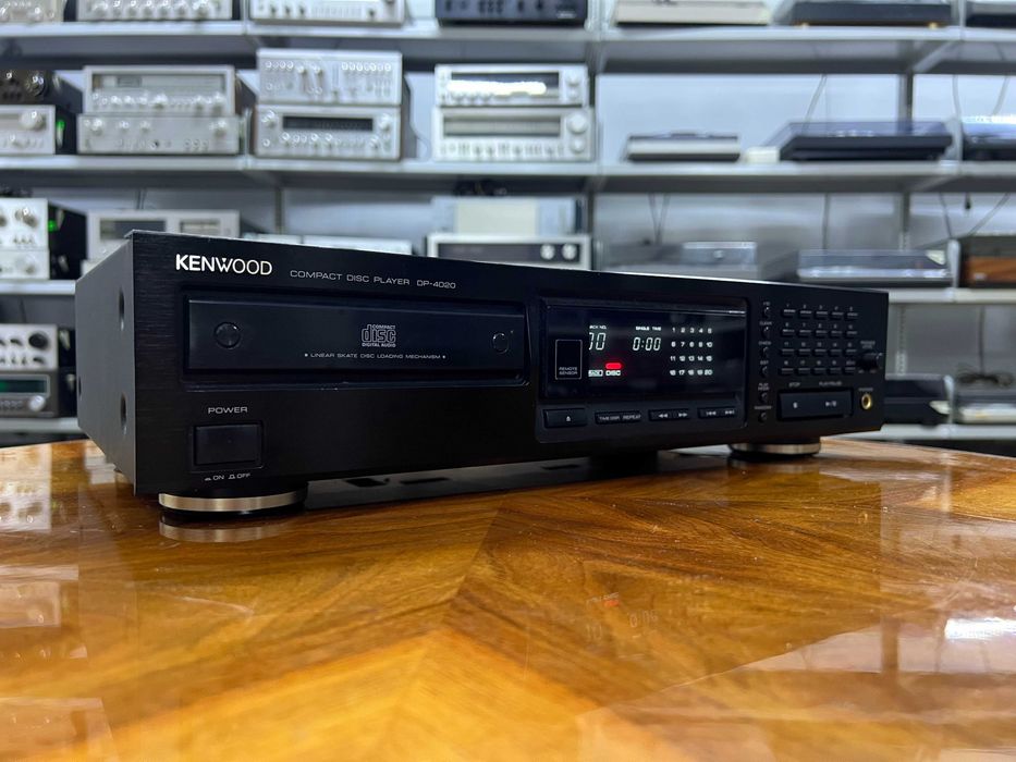 Odtwarzacz płyt CD Kenwood DP-4020 Audio Room