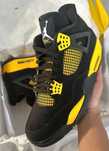 Jordan 4 Retro Thunder r.46