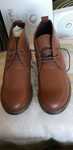 Botas castanhas unissexo