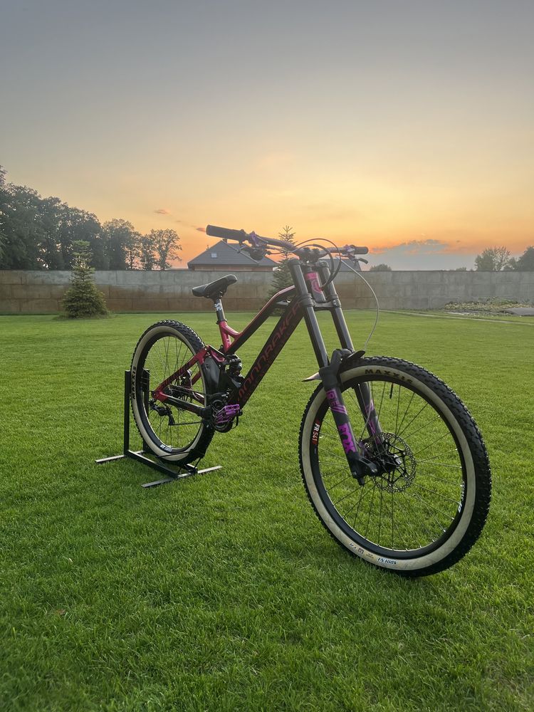 Mondraker Summum Pro