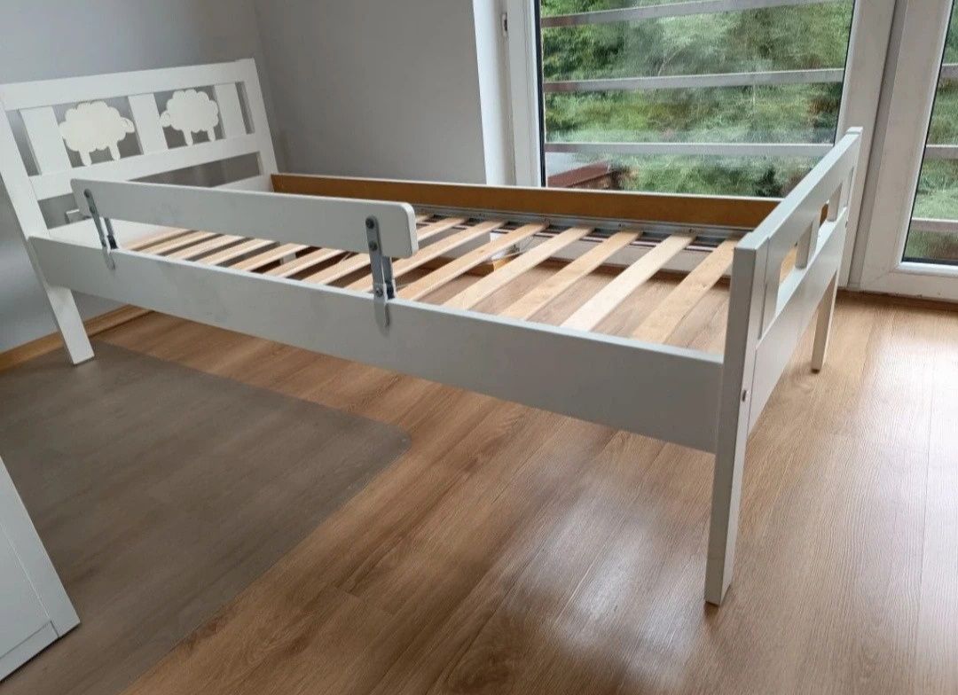 Łóżko Kritter ikea plus barierka, materac, ochraniacz, z dowozem