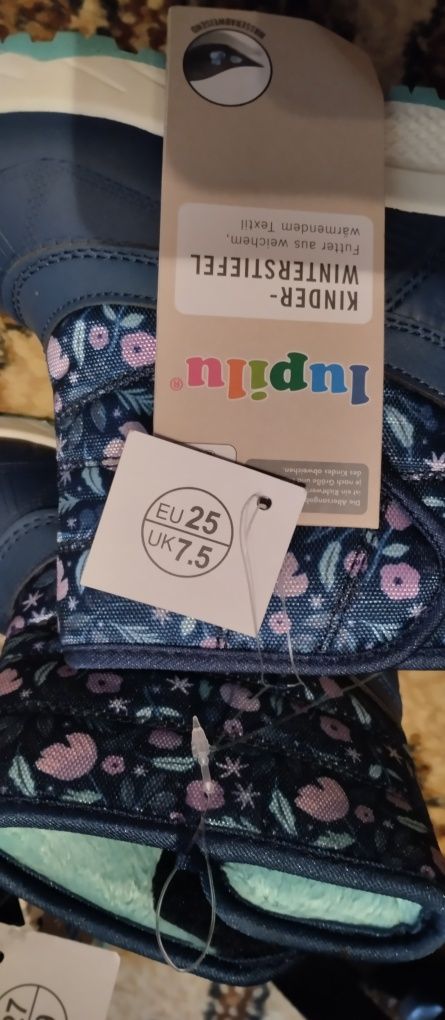 Nowe śniegowce dla dziewczynki rozm 25