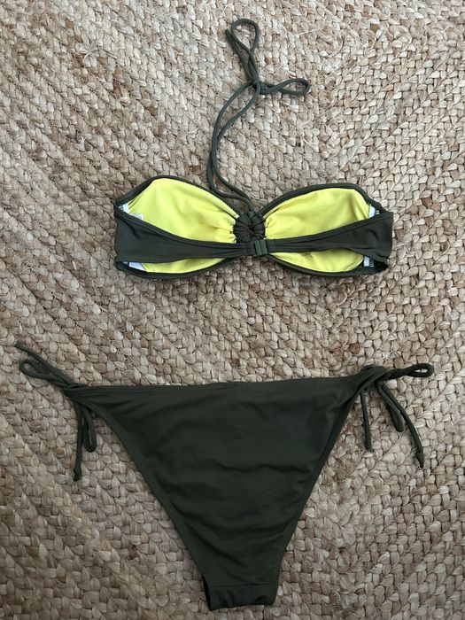 Biquinis (rosa, verde e branco)