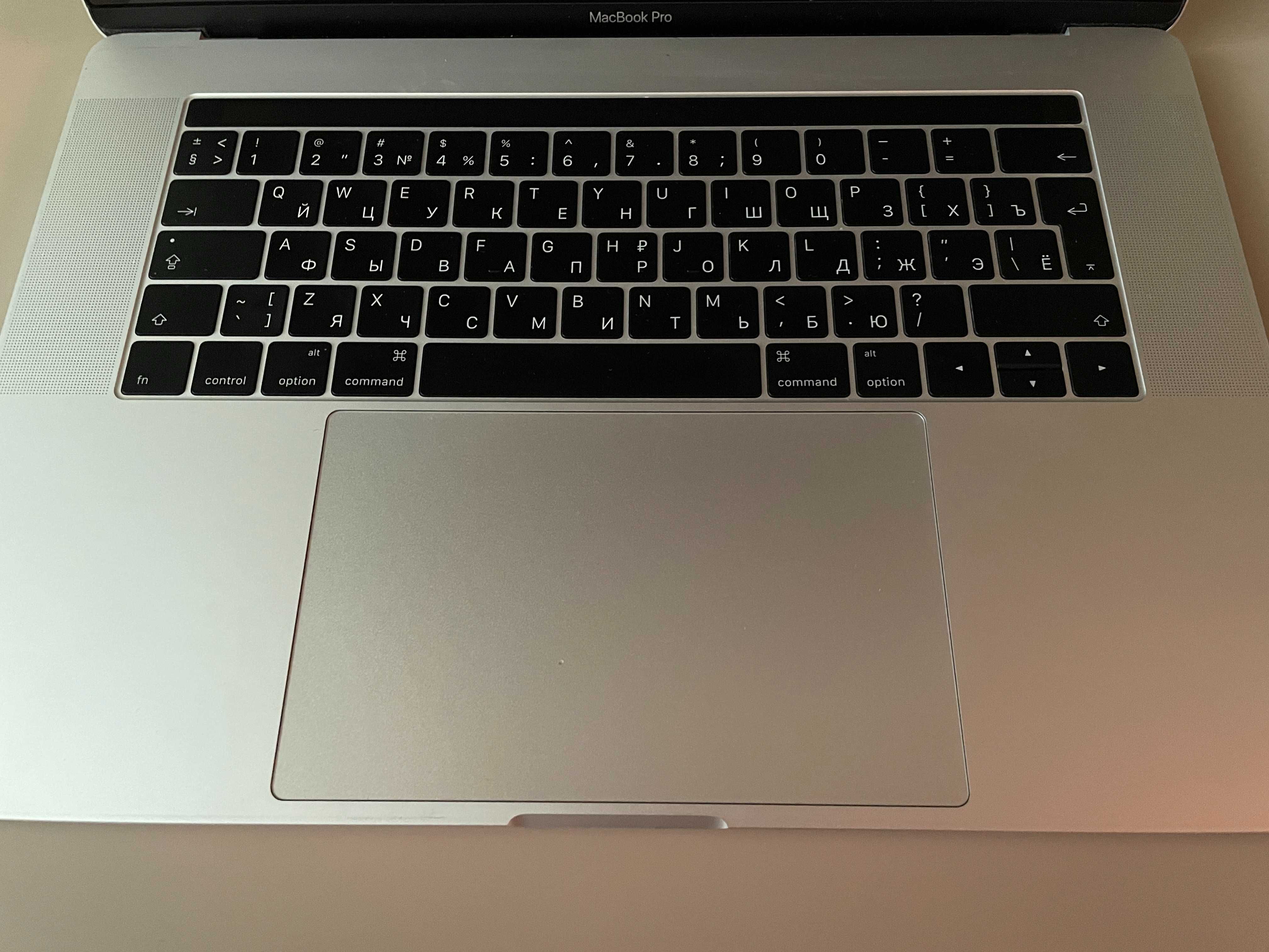 Apple MacBook 15, 2018, i7,