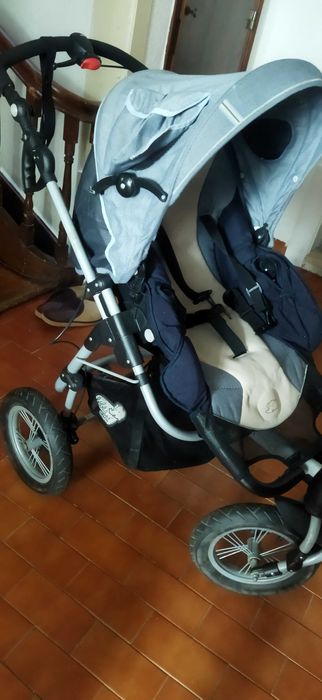Vendo carrinho de bebe (bebe confort) em bom estado