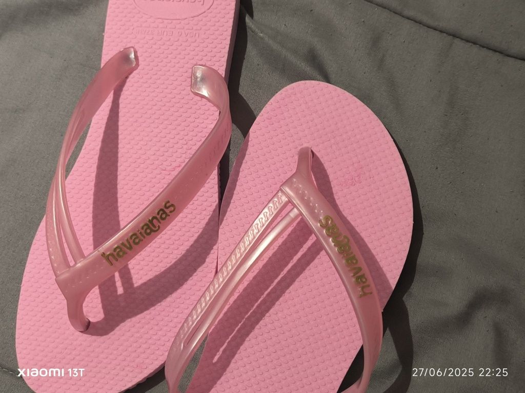 Chinelos Havaianas rosa