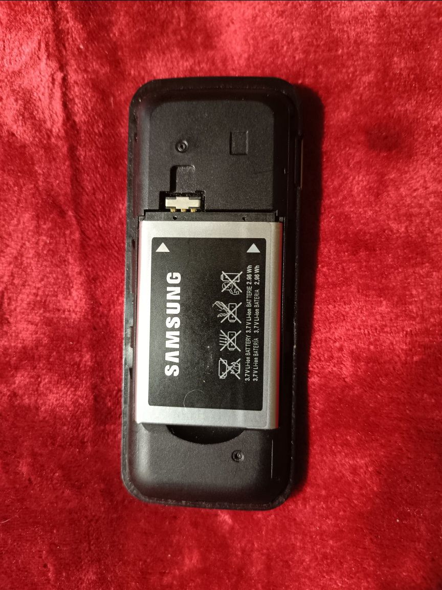 Телефон SAMSUNG E1125