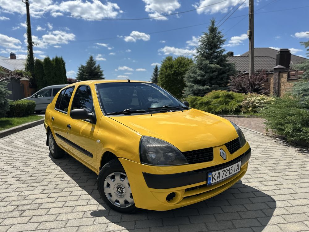 Renault Clio Symbol 2005 року газ/бензин