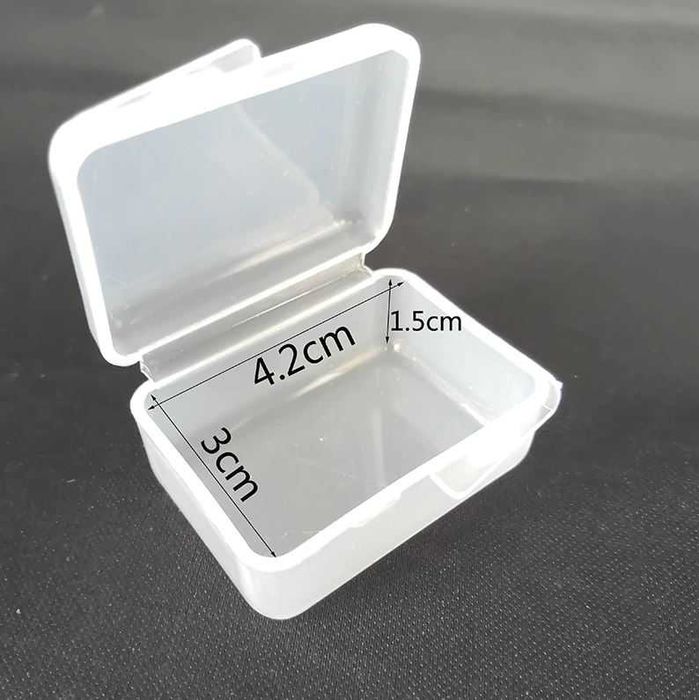 pudełko 4,5x3,2x2,3 cm na haczyki, agrafki, krętliki, kółka łącznikowe