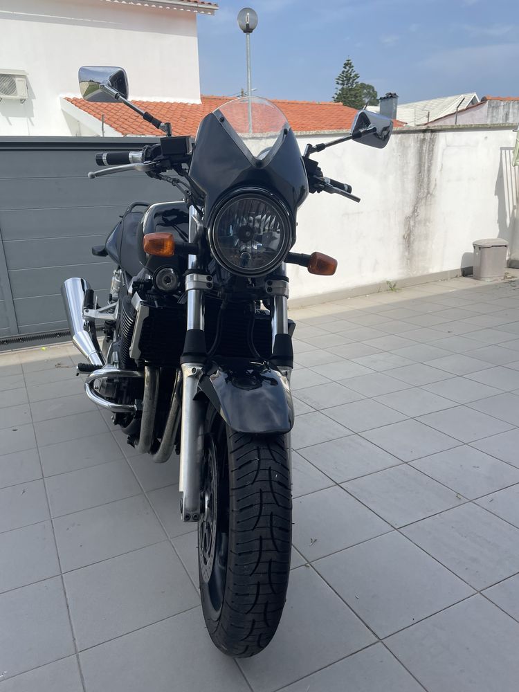 Suzuki GSX 1400 - a rainha das musclebike
