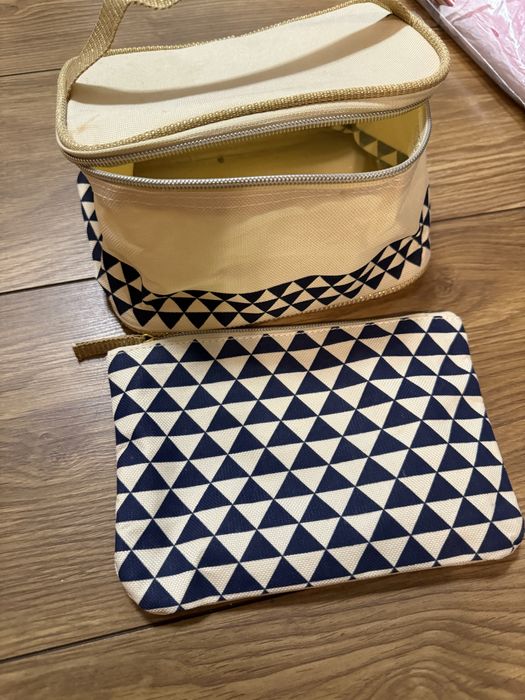 Косметички дві в комплекті