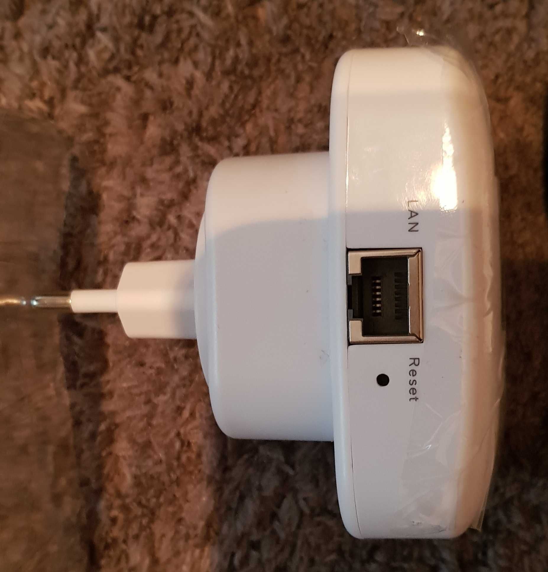 Wzmacniacz sygnału Wi-Fi repeater 300 Mb/s Rebel