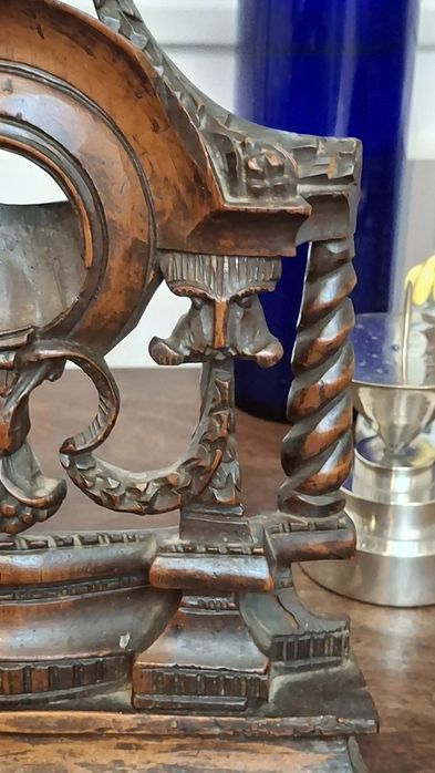 Moldura em madeira preciosas séc. 18/19 para relogio de bolso