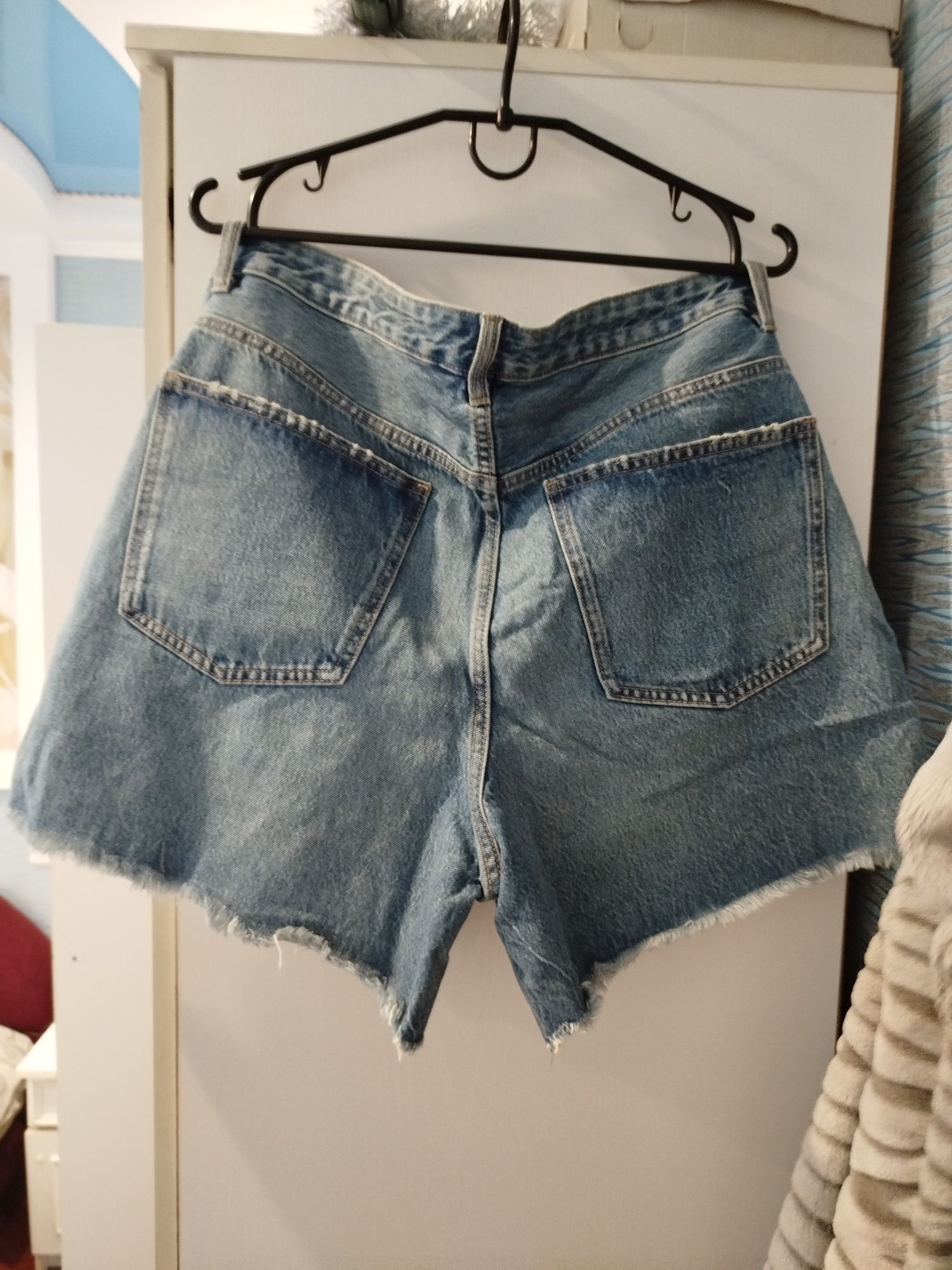 Шорти жіночі ZARA нові