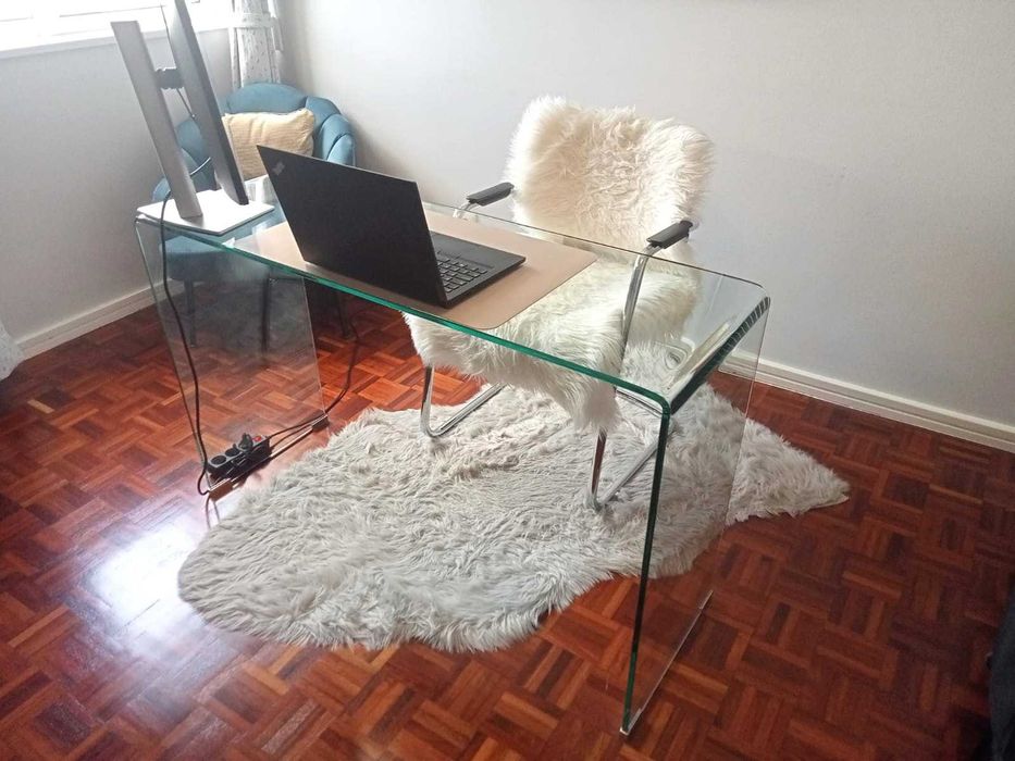 Secretaria em Vidro Temperado
