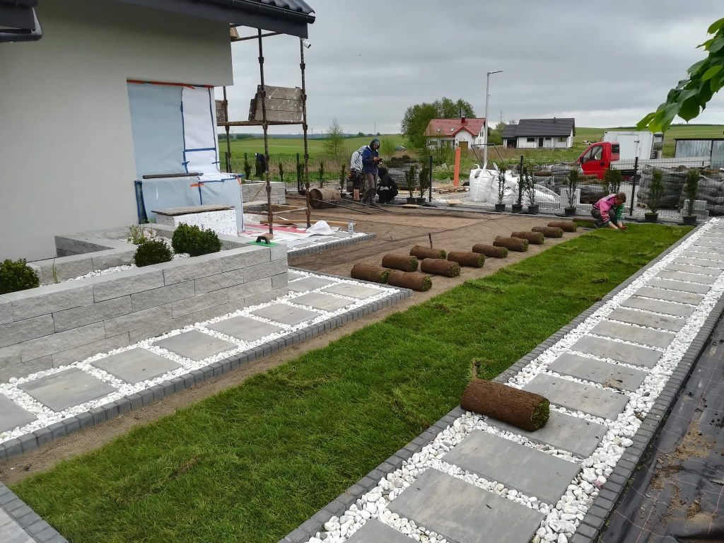 Trawa z rolki/Zakładanie ogrodów