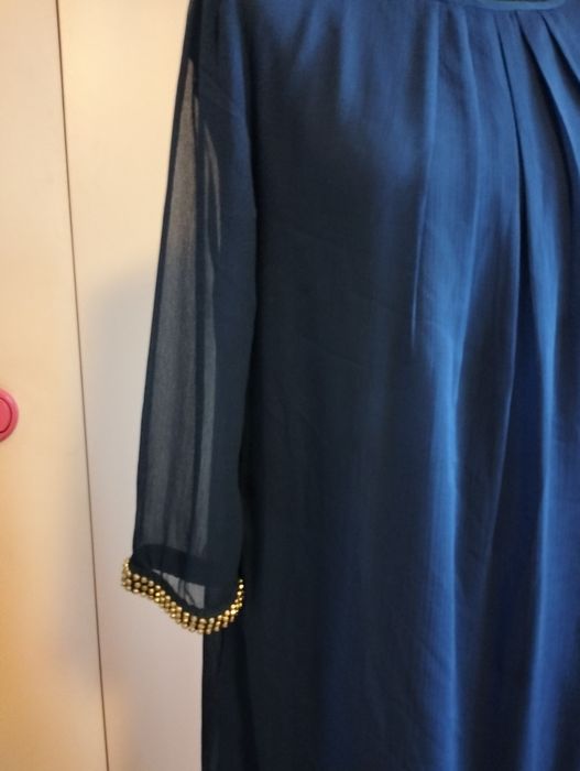 Kobaltowa elegancka szyfonowa sukienka rozmiar 40