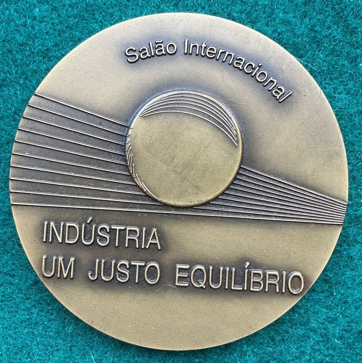 Medalha comemorativa em bronze