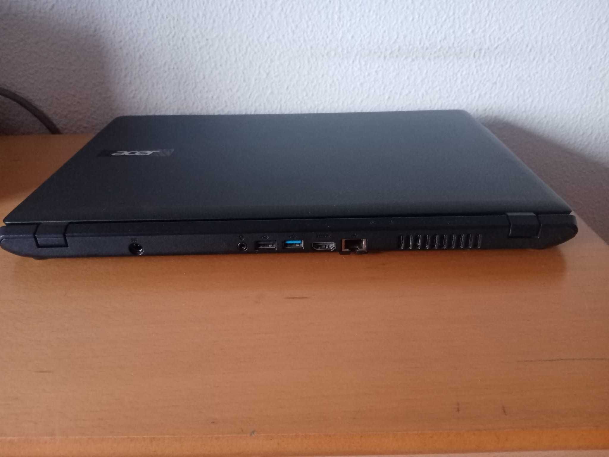 Portátil Acer Aspire AMD A4