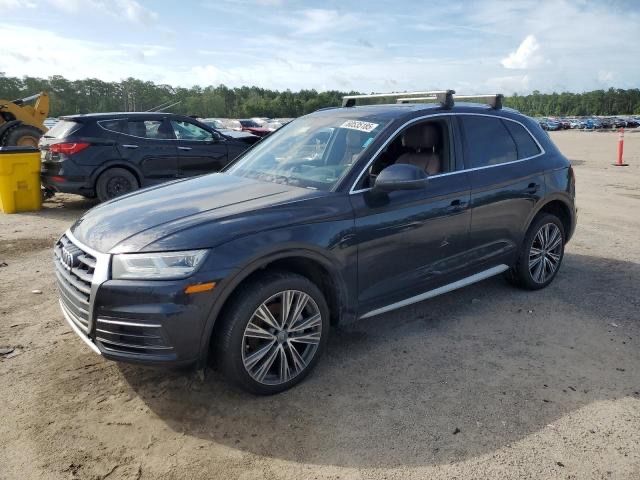 Audi Q580A шрот розборка запчастини