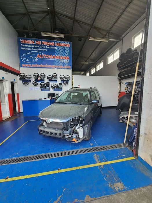 Skoda Roomster 1.2 HTP de 2006 ás peças.