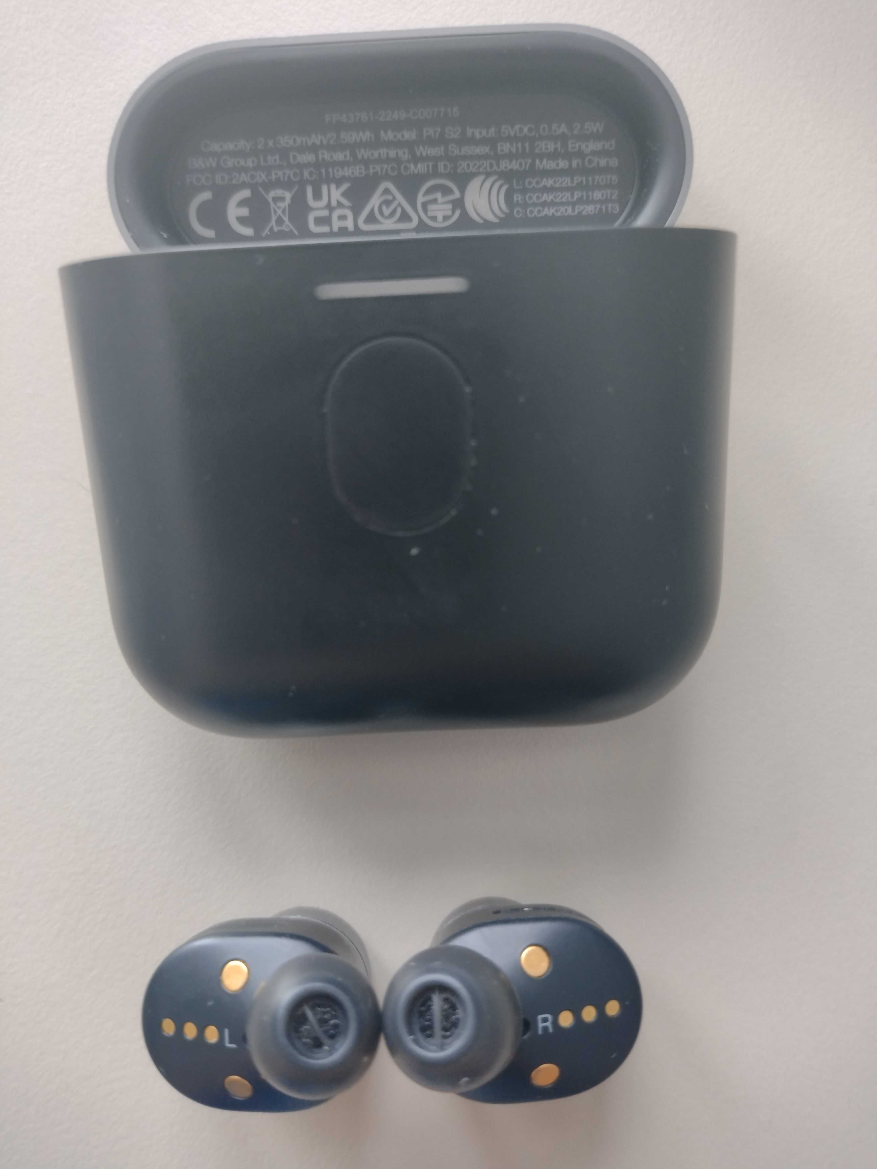 Bowers & Wilkins PI7 S2