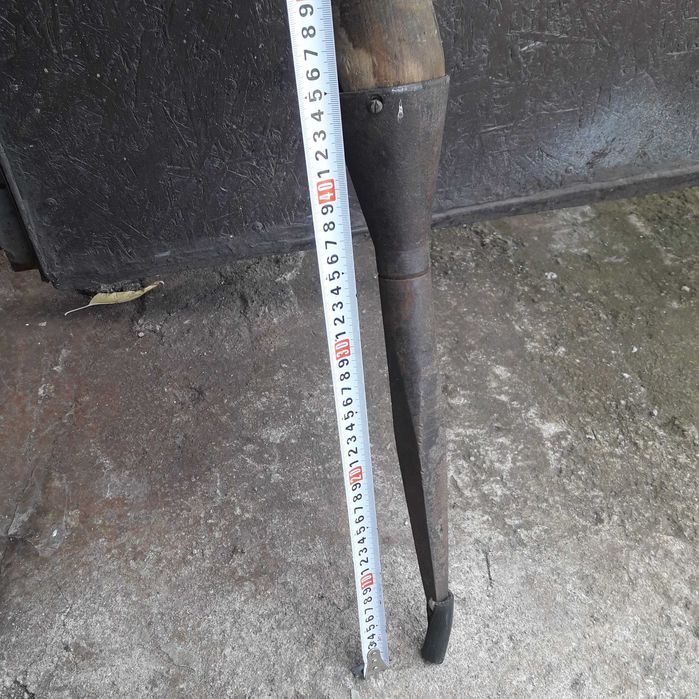 Продам ледобур, пешню