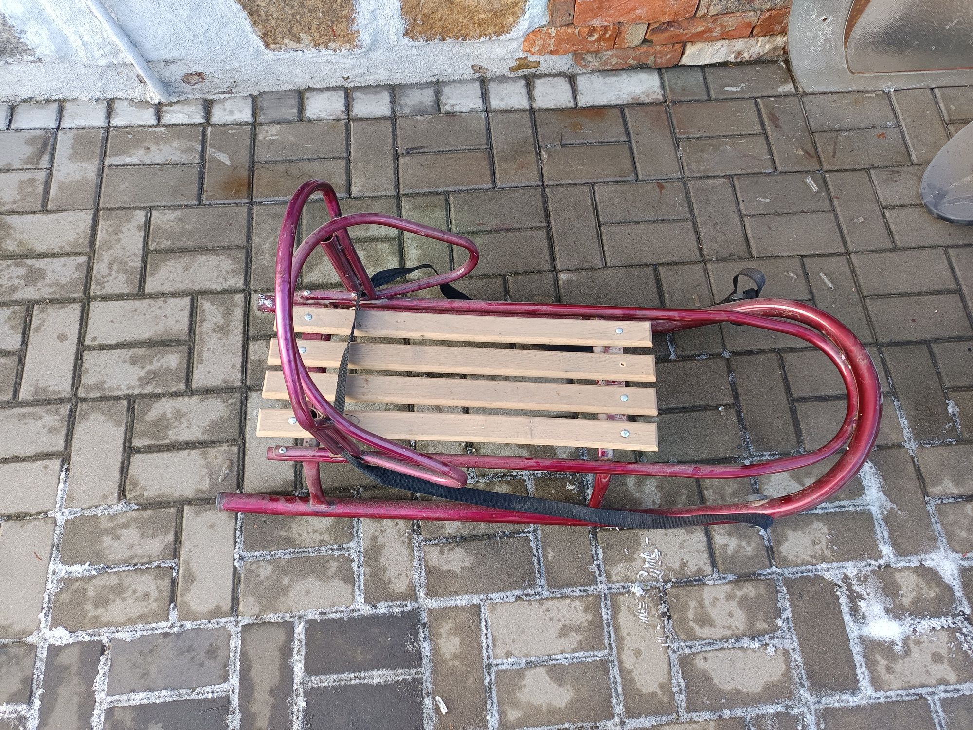 Sprzedam sanki mocne rezerwacja