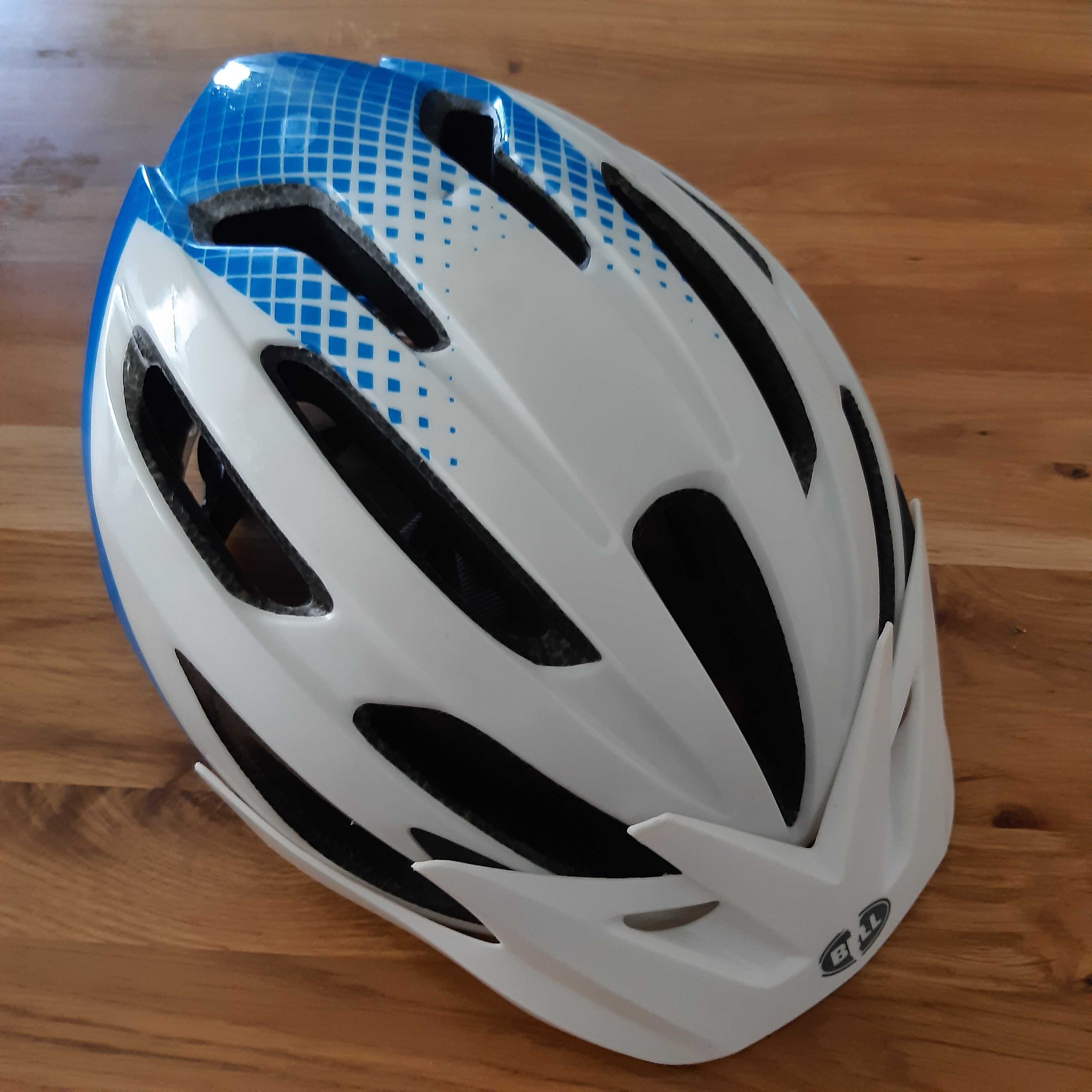 kask rowerowy r. 50-57 Bell + 3 pary rękawiczek rowerowych