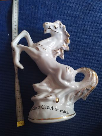 Koń porcelanowy 22cm pamiątka z ciechocinka