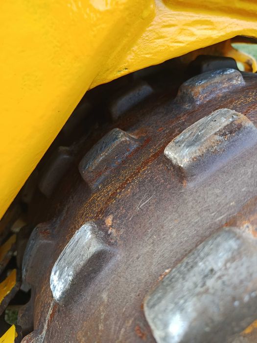 Walec Drogowy Okołkowany Bomag BW 85T z Wibracjami Mocno Doinwestowany