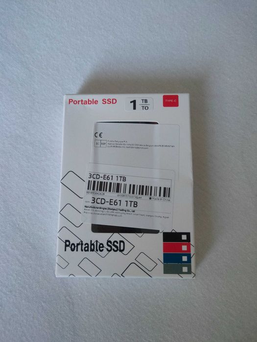 Przenośny dysk 1TB. Nowy.