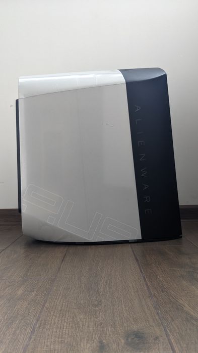 Alienware Aurora R12 | i5-11400f | RX6800 | 32 GB | 1TB