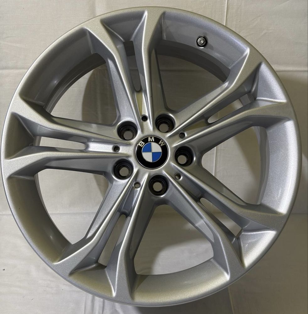 BMW 4xOryginalne felgi 7x18'' ET22 5x112