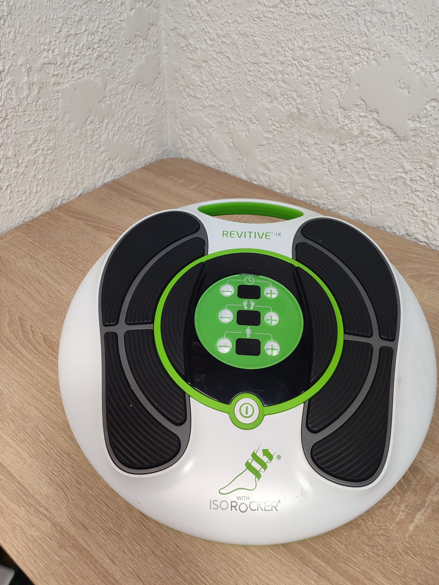 Масажер Revitive IX