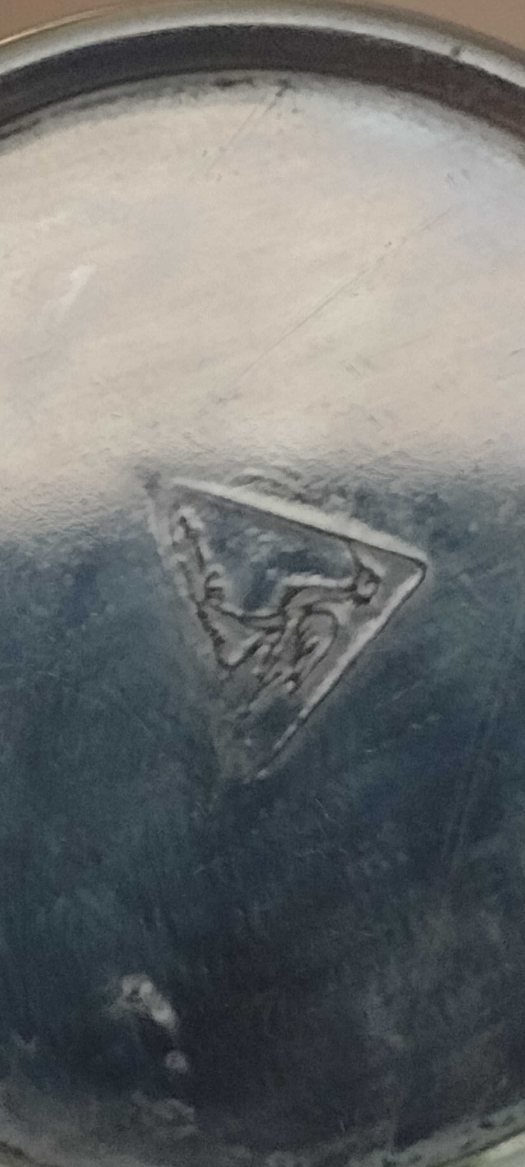Stare (antyczne)  3 kieliszki metalowe z sygnaturą