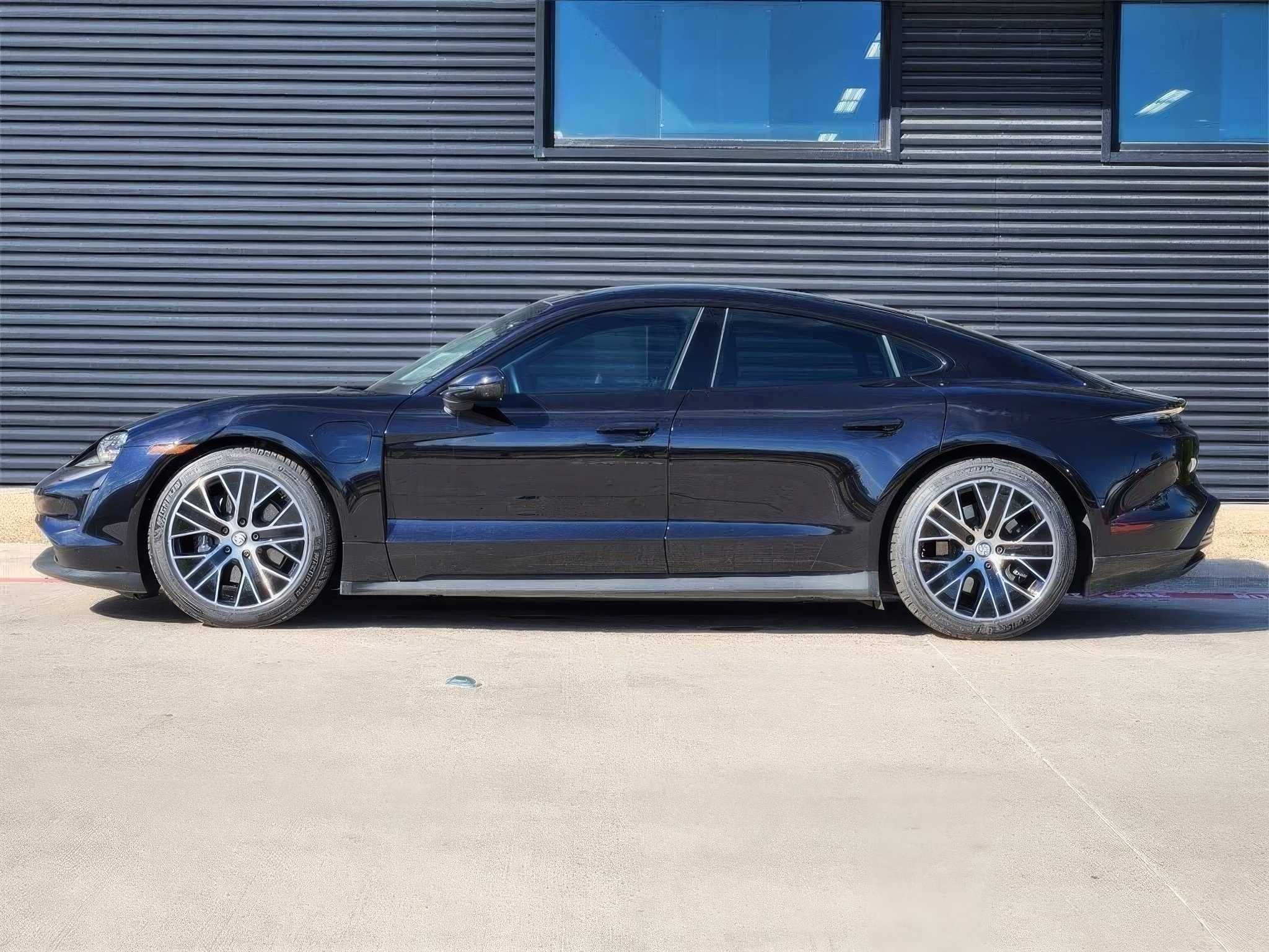 2023 Porsche Taycan Sedan