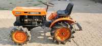 traktorek ogrodniczy Kubota B6000 wzorowy stan