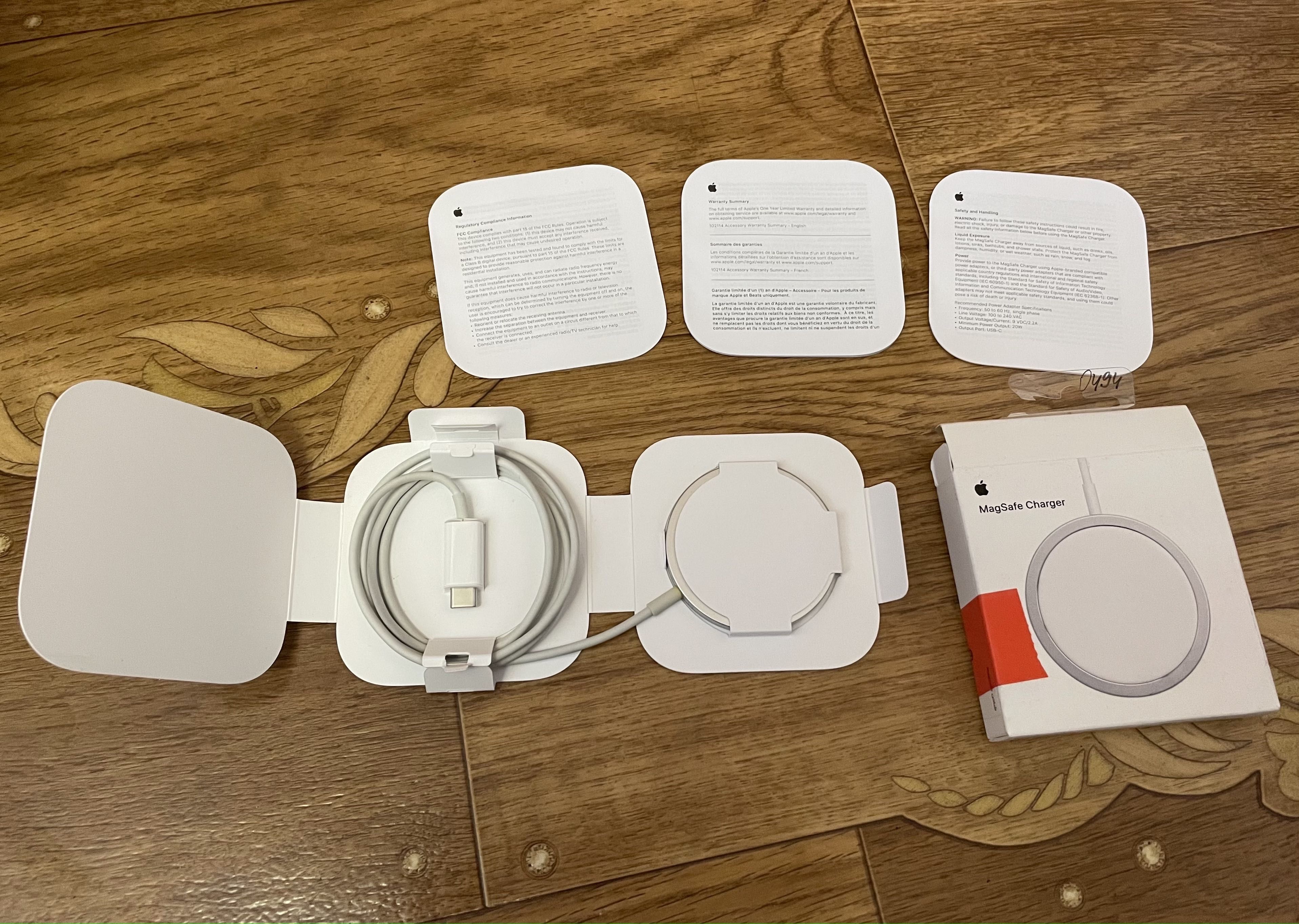 Зарядное Apple MagSafe iPhone, беспроводное, блочок, кабель, зарядка
