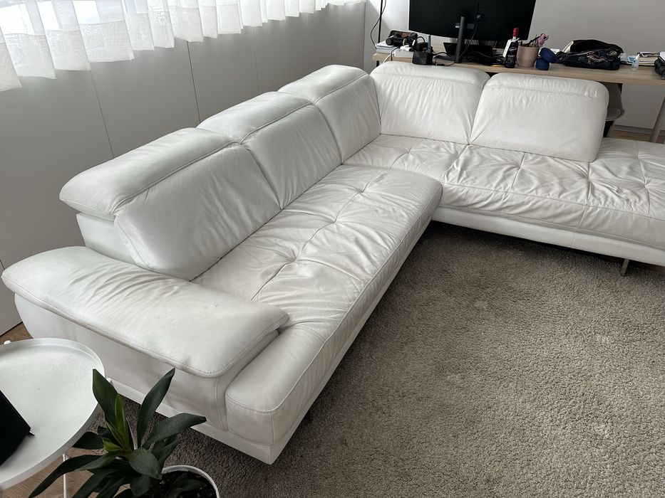 Sofá em L branco 6 lugares