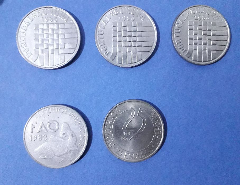 Moedas de 25 Escudos - Conjunto de 14 moedas