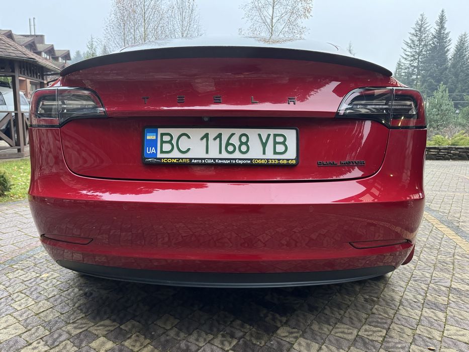 Тесла Tesla модел 3 performance 510 к.с.