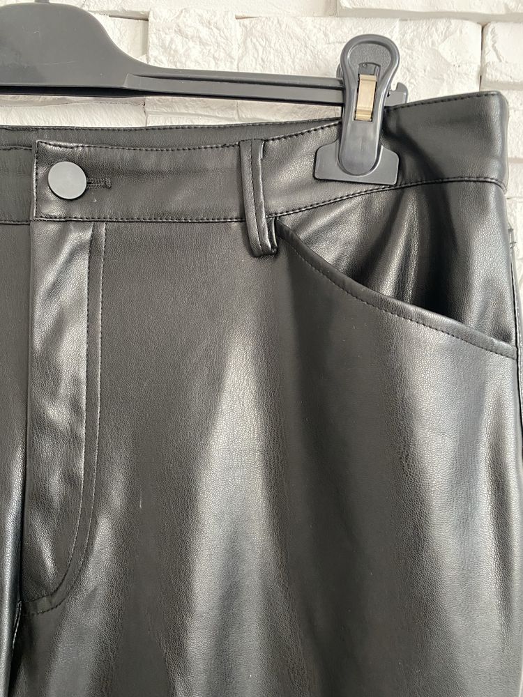 M&S spodnie damskie ekoskora wysoki stan 46