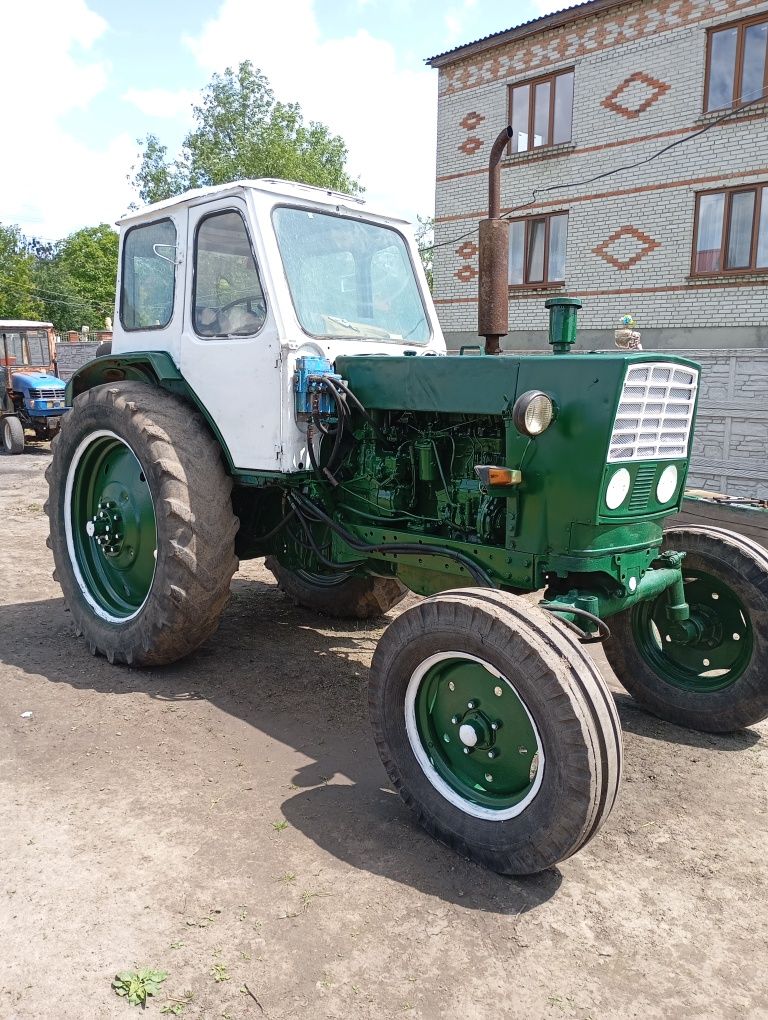 Продам трактор ЮМЗ 6