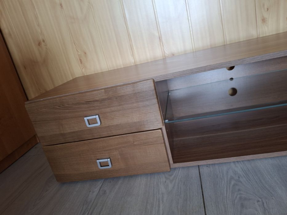 Wójcik COVA szafka rtv i dwie półki wiszące