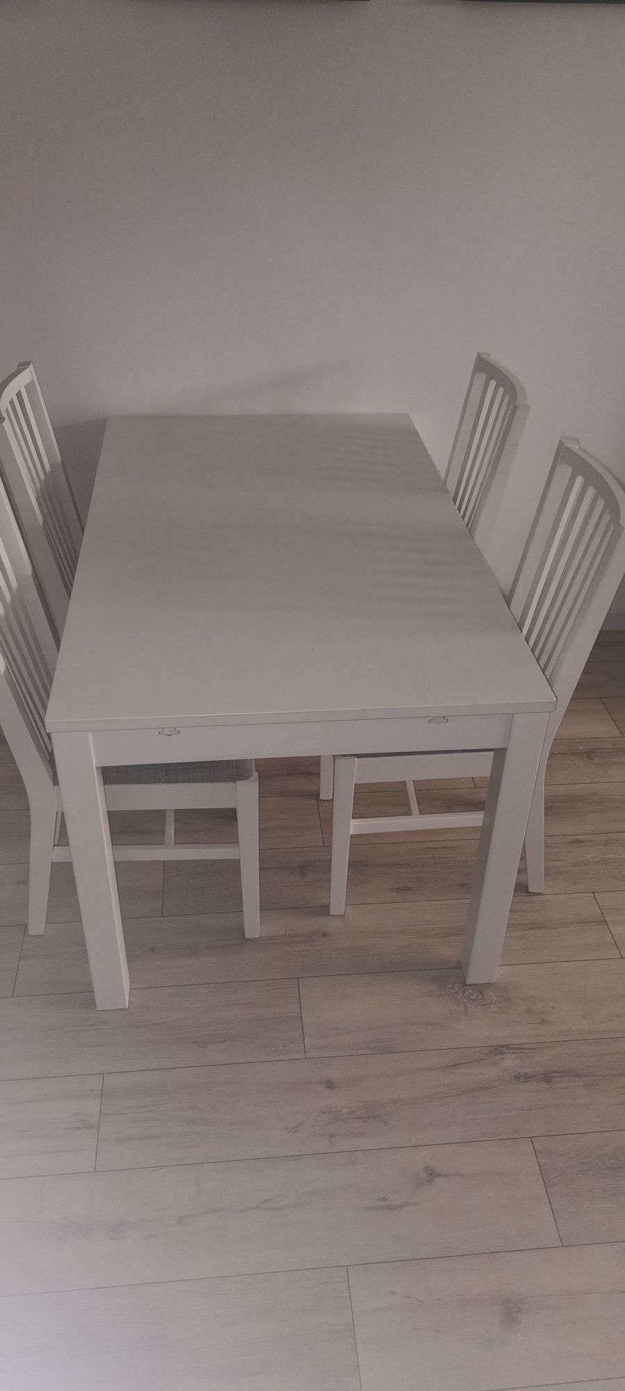 Komplet -Stół drewniany rozkładany 140x180x220 z krzesłami Ikea