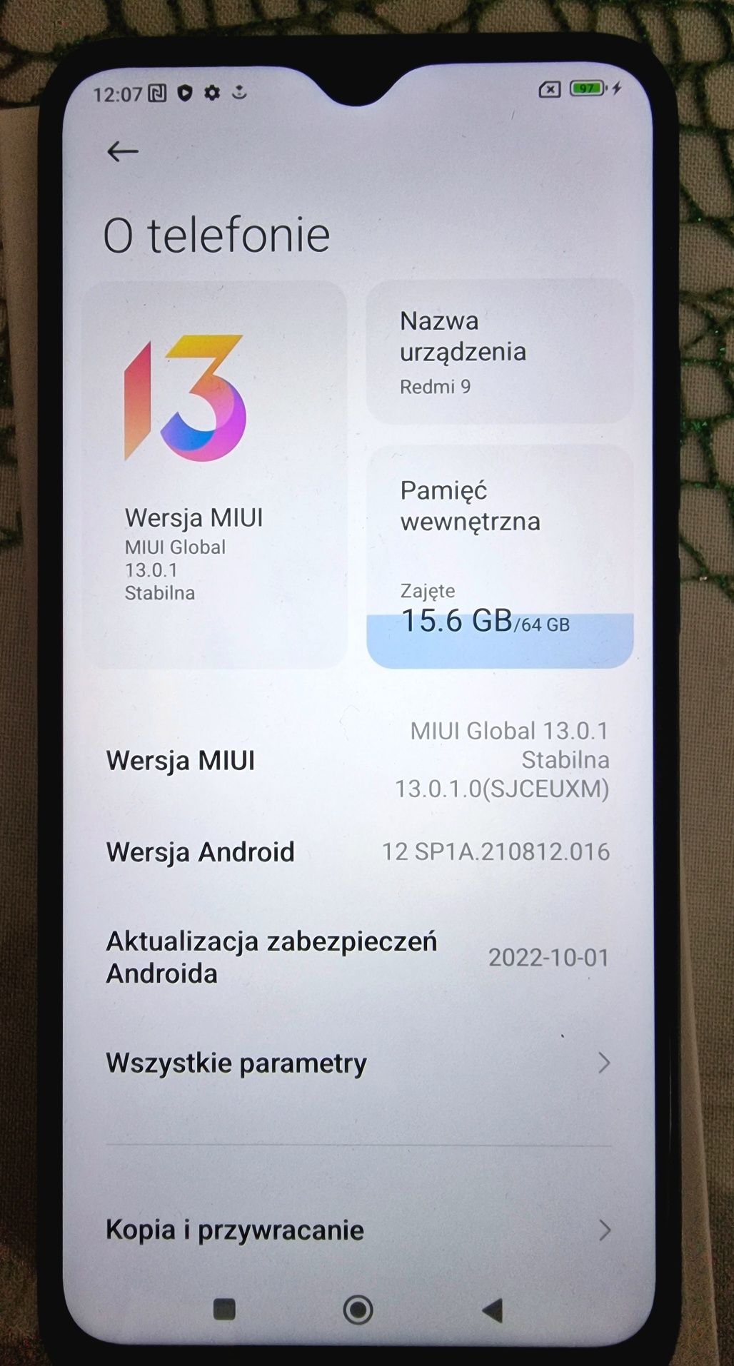 Redmi 9/4GB RAM/64 GB ROM.